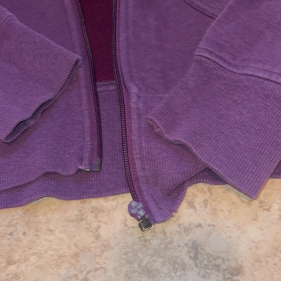 lululemon scuba full zip - Picture 2 of 3